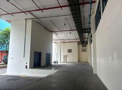 Ang Mo Kio Avenue 10 (D20), Factory #599285641